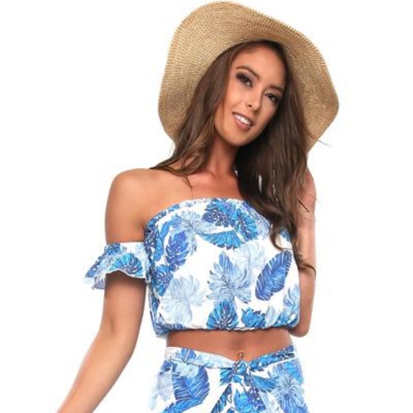Blue Palms Crop Top - Picture 1 of 4